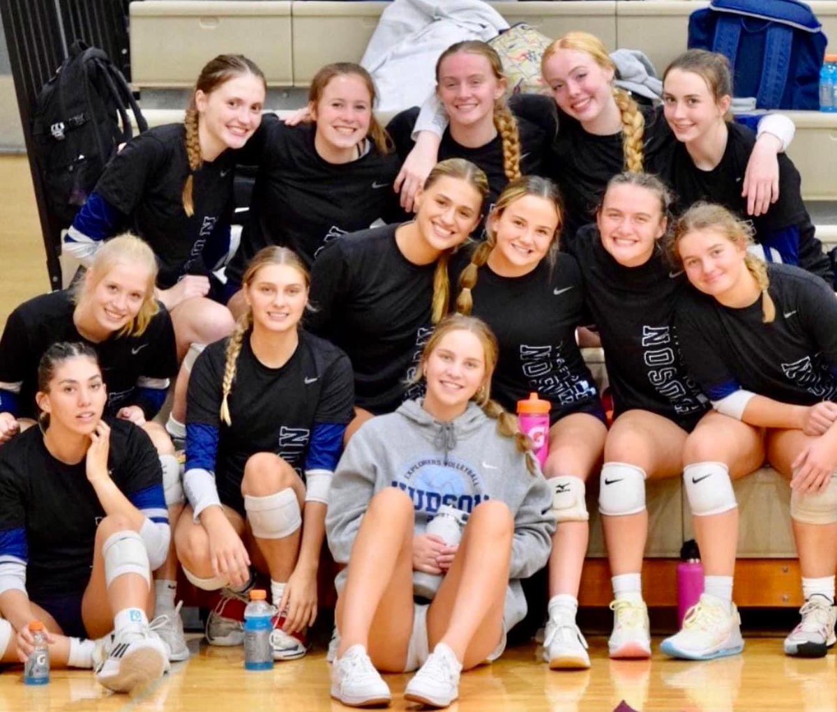 Hudson Volleyball tweet media
