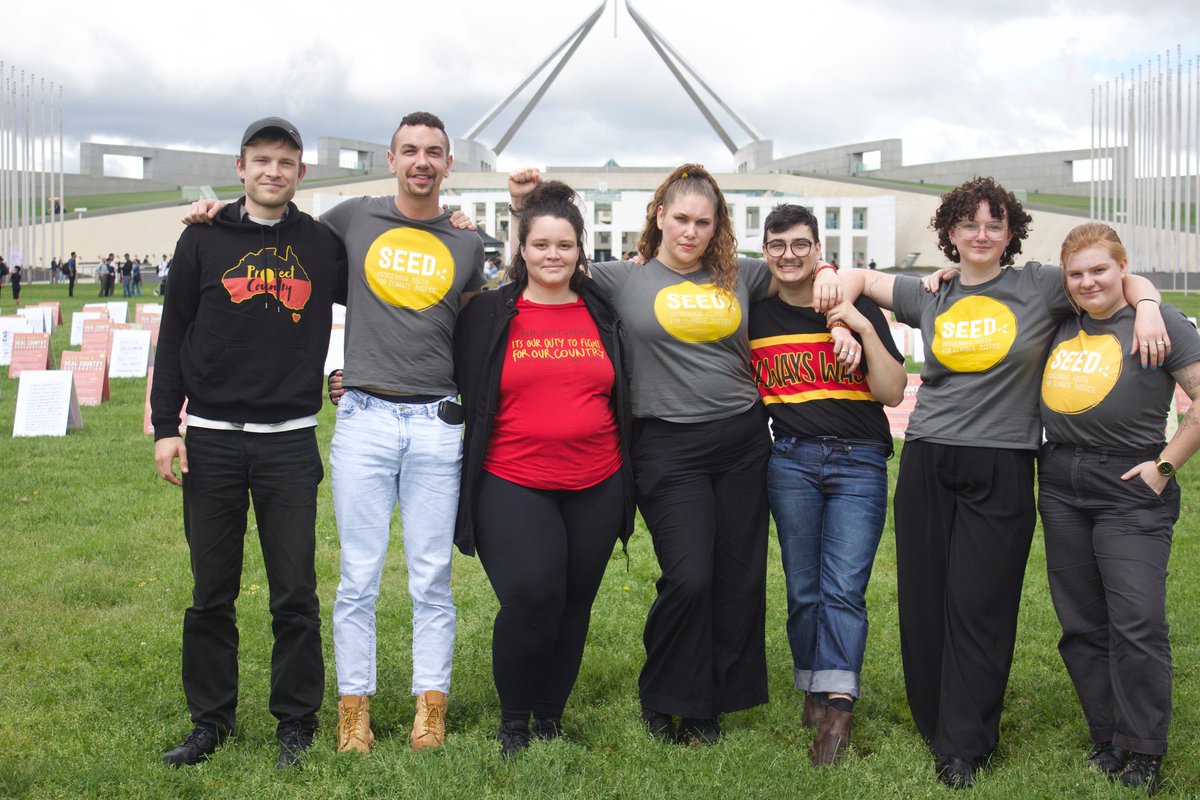 For months, young First Nations people and people right across the continent have been calling on our Government to invest public money into our communities and our futures - Today we took that message directly to their doorstep….literally #AusPol #OctBudget2022