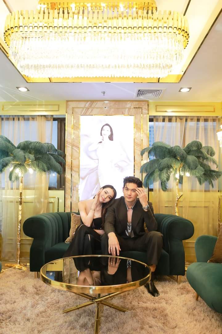 Praismon's tweet photo. บัดดี้ที่รักเพื่อนรักเพื่อนสนิทคนรู้ใจงานยูเรนัส♥♥♥♥♥#เข้มมุก https://t.co/qQwaoK7bNH