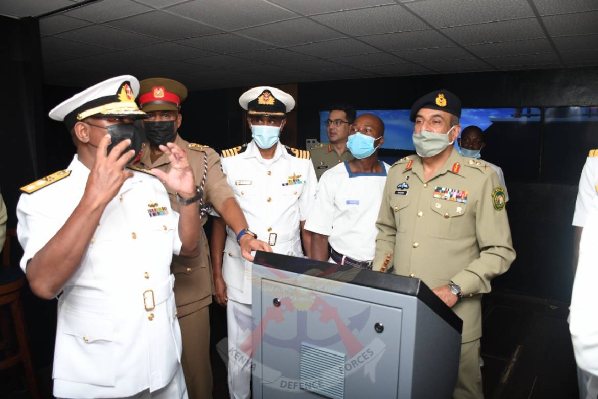 Conflictpk's tweet photo. #pakistan have defence cooperation with #kenya. Army officials several time visited Kenya including General Nadeem Raza in 2022
#ArshadSharif assassination was to send message to #imrankhan &amp; #PTI and to  People who express their freedom of speech.
#PTIOfficial
#Pakistan
#Narobi https://t.co/EMHCZMa9J2