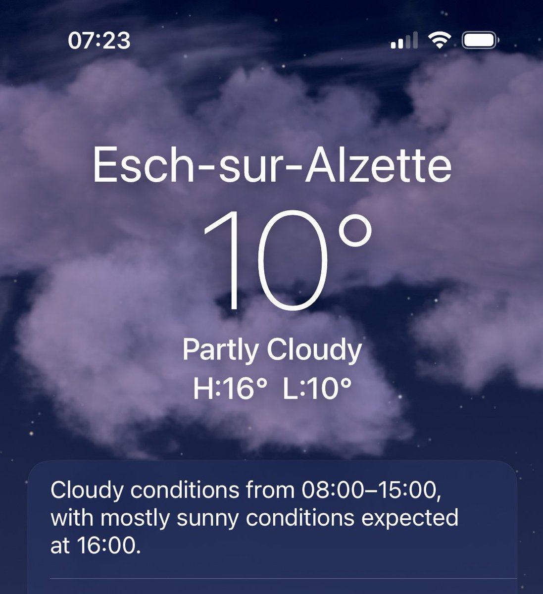 KyleSpruce's tweet image. Currently in Luxembourg for work, early morning walk before breakfast, erm where was the drizzle in the forecast??? 

A little damp on on the way back to the hotel, but all dried off now though 🙂