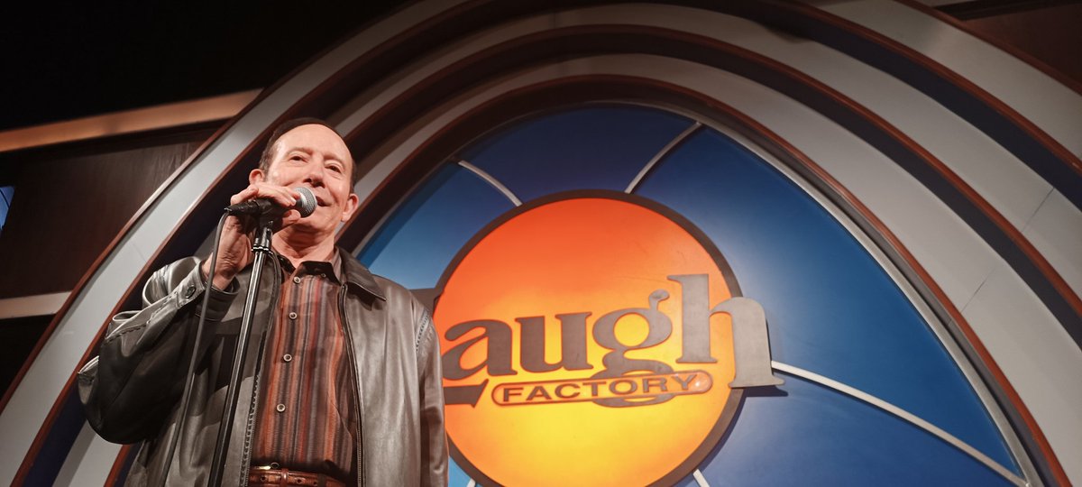sharakango's tweet photo. Amazing evening at the @TheLaughFactory where @IsraelinLA organized a #comedyforpeace event in honor of our work. With warmup acts and opening remarks from Amb. @Hillel_Newman and @AdamMilstein https://t.co/c8VoFwsJ8E