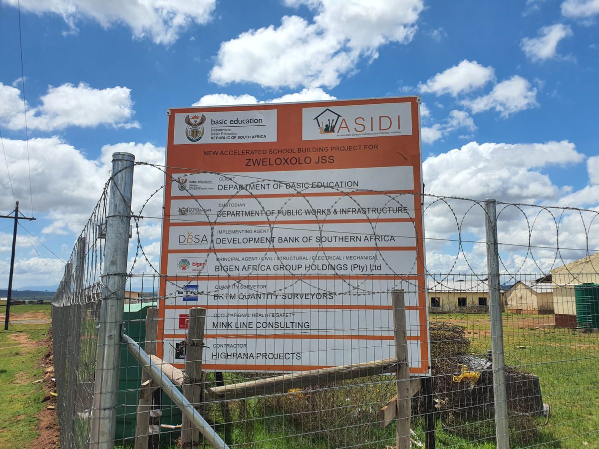 DBE_SA's tweet photo. #ASIDI schools are helping to lay the foundation for brighter prospects for learners in the Eastern Cape and beyond.

#SchoolInfrastructure https://t.co/yRR242HjlB