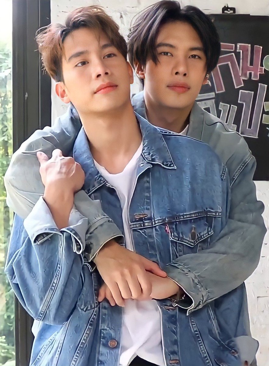 leonard67772072's tweet photo. _Nosso #amor ❤ quebra as #barreiras do #tempo e do #espaço. Pois ele é #infinito em #nossas #almas.
#MaxTul 😃😘💞❤❤
#Forever💞 https://t.co/7Mi76y9WR5