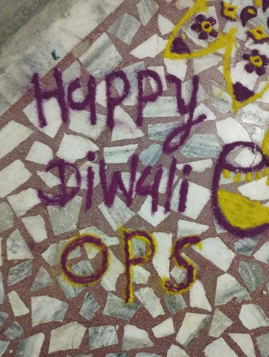 ગુજરાત ના 5 લાખ NPS કર્મચારી અને ફિક્સ પે માંથી બીજાં આવનાર 2 લાખ કર્મચારી આમ કુલ 7 લાખ કર્મચારી અને તેમના પરિવાર ને ધ્યાન માં લઇ. રાજસ્થાન , છત્તીસગઢ, ઝારખંડ ,પંજાબ ની માફક ગુજરાત માં જૂની પેન્શન લાગુ કરવા વિનંતી.  #OPS4Gujarat
<a href="/CMOGuj/">CMO Gujarat</a> <a href="/abpasmitatv/">ABP Asmita</a> <a href="/VtvGujarati/">VTV Gujarati News and Beyond</a> <a href="/GSTV_NEWS/">GSTV</a>