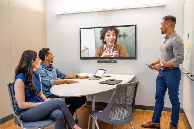 PolyCompanyAPAC's tweet photo. The #PolyStudio R30 features a smart-tech camera with a 120-degree field of view and Poly #DirectorAI technology.
Learn more ๐ https://t.co/FMLl7Xtmb5 https://t.co/sFU481UnDL