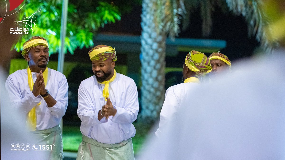 mwasalat_om's tweet photo. 📸 | فرحة مستحقة 💛💚
.
.
#الآسيوية_سيباوية
#مواصلات https://t.co/A6c2dPNv3q