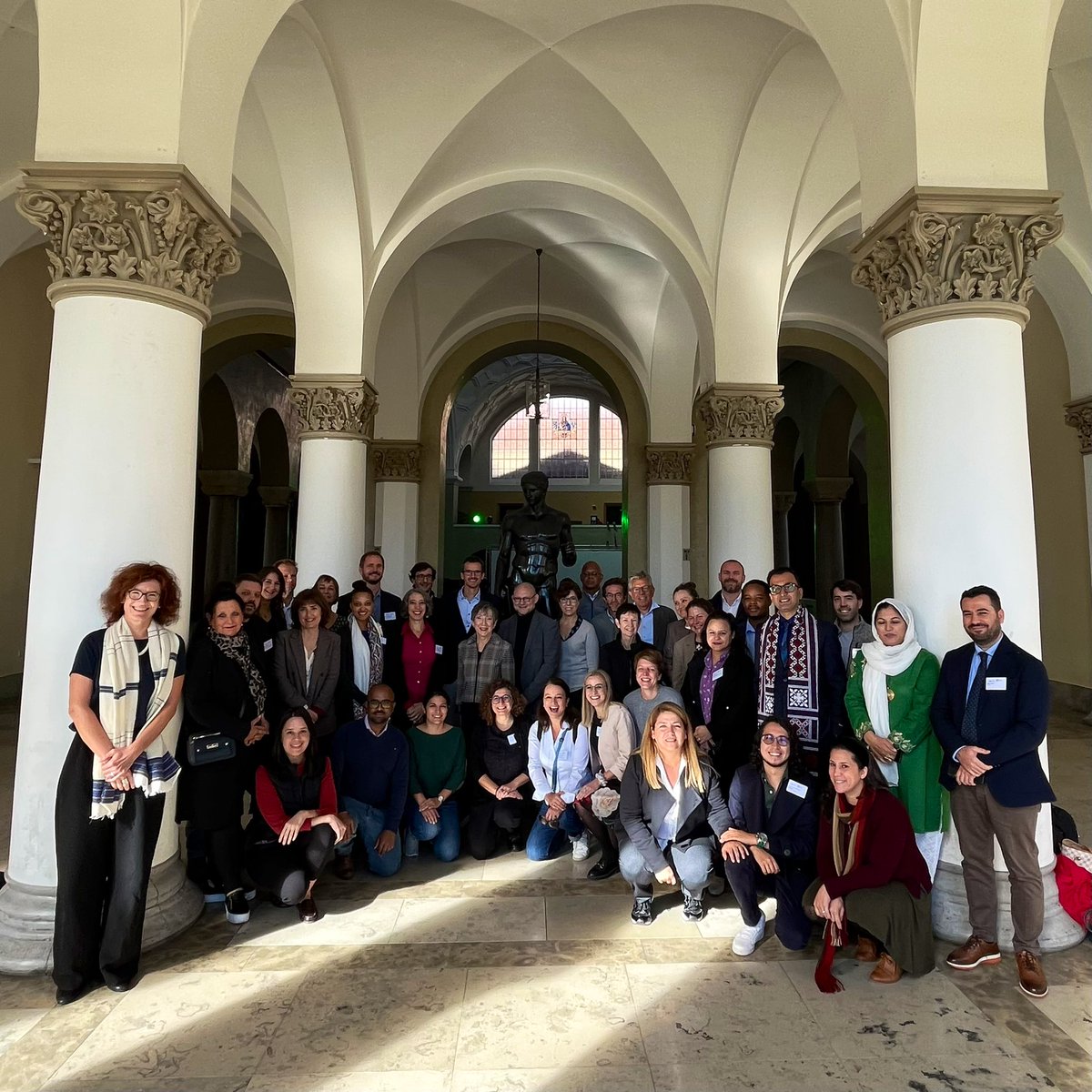 Asia_HSF's tweet photo. Thx to @LoGov_RISE and @KarlKoessler for letting an international delegation invited by @HSSde from all over the world participate in this event. Great insights in the current debate on "Local Government and the Changing Urban-Rural Interplay" https://t.co/JMZxWVauSc