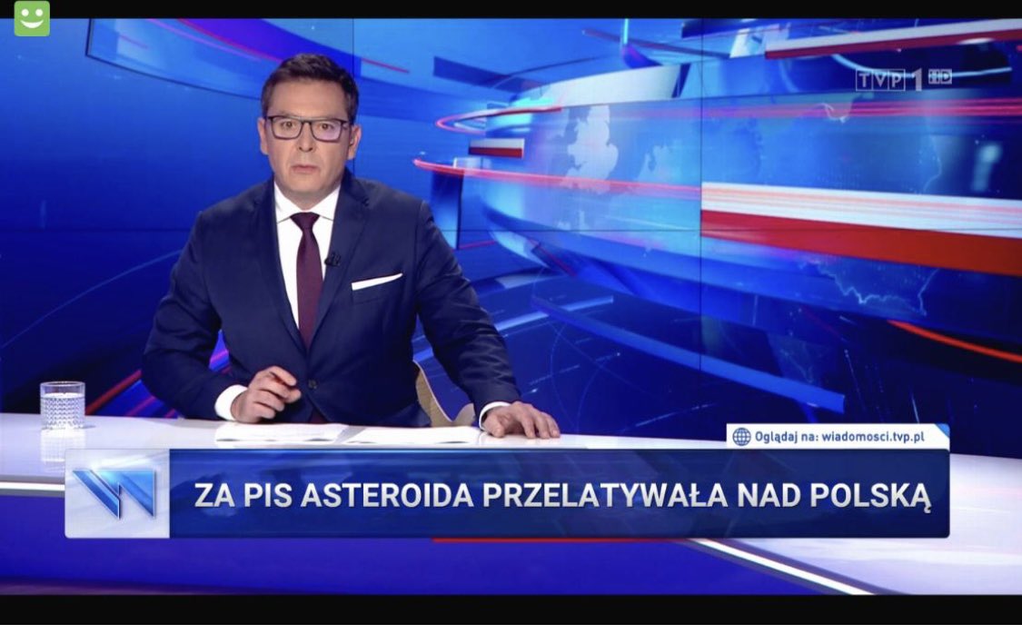 lukasz_lenarcik's tweet photo. @TygodnikNIE Dzisiaj w @tvp_info tak będzie - mówię wam…#podpaski https://t.co/2kLTQnOqlj
