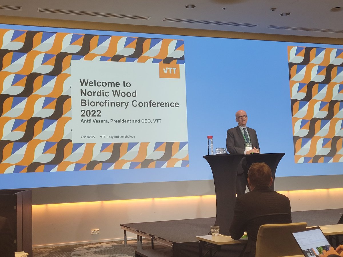 Nordic #Wood Biorefinery Conference in Helsinki with industry and researchers partipating. Exciting days ahead!

VTT CEO <a href="/ahavasara/">Antti Vasara</a>: Our job is to tell how #bioeconomy can bring sustainable growth with science and research. Collaboration is super important.
#NWBC <a href="/VTTFinland/">VTT</a>