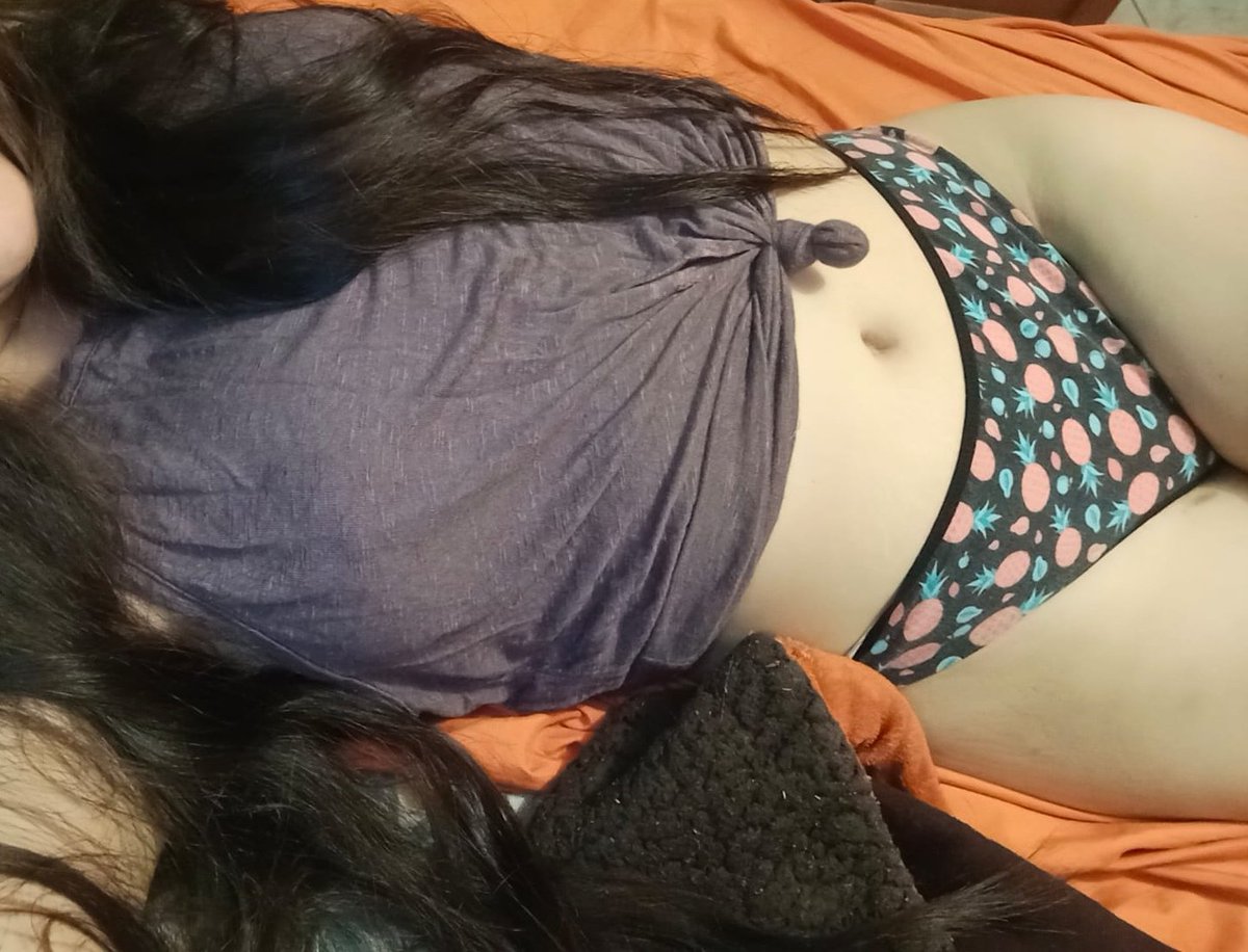 swingerjye's tweet photo. Buenas noches😘😘 https://t.co/Pq2CTJOJtI