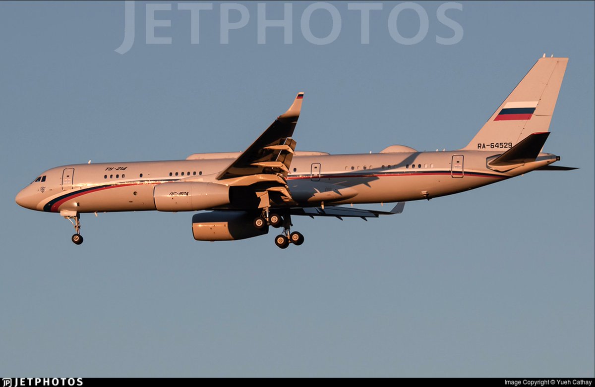 TheSnoopySnoop's tweet photo. #RSD64529 🇷🇺 Rossiya - Special Flight Squadron
Tu-214PU-SBUS RA-64529 #14FC11
Out from & returning to Chkalovskiy
This variant is a Special Purpose (Control Post/Communications Node) aircraft and differs a little from others
#AvGeek #Planespotting #milair #haveglass #Rossiya https://t.co/LK3LycyZga