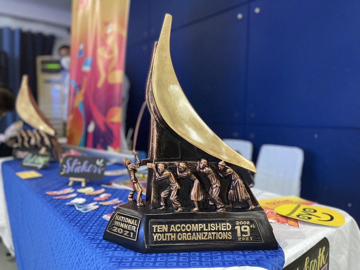 TAYOawards's tweet photo. We're here at the PH Climate Diplomacy Fair 🌏 with our alumni orgs, @AYEJPhilippines & @millennials4PH!
Drop by our booth and check out some exciting things we have for you 💖
Kitakits!
#ClimateDiplomacyWeek #LetTheEarthBeHeard https://t.co/U8LKyGtZXq