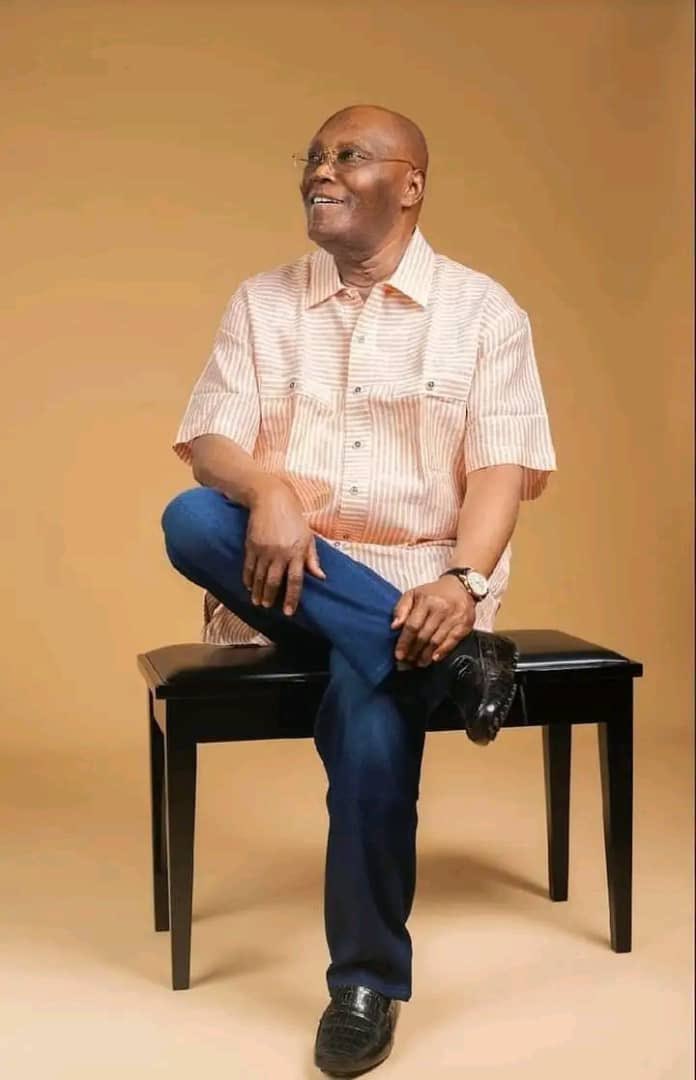 senatorbash's tweet photo. Alh. Atiku:
A detribalized Nigerian
A Team Builder
A Frank and Decisive Leader
A Man that has produced&led the best economic team ever
A man whose capacity to lead this Country was vouched by Tinubu, Obi & Kwankwaso
#atikuisourchoice2023
#AtikuOkowa2023
#AtikuTheIncoming https://t.co/dIwtVSLs5h
