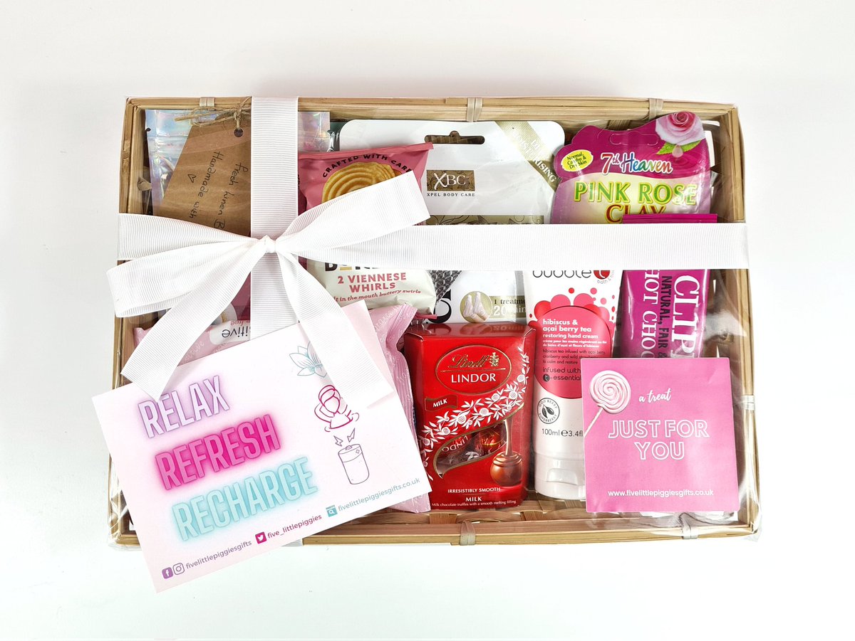 Treat someone to a pamper session with a beautiful pamper hamper
#pamperhamper #giftsforher
#gifthamper #EarlyBiz
fivelittlepiggiesgifts.co.uk/product-page/p…