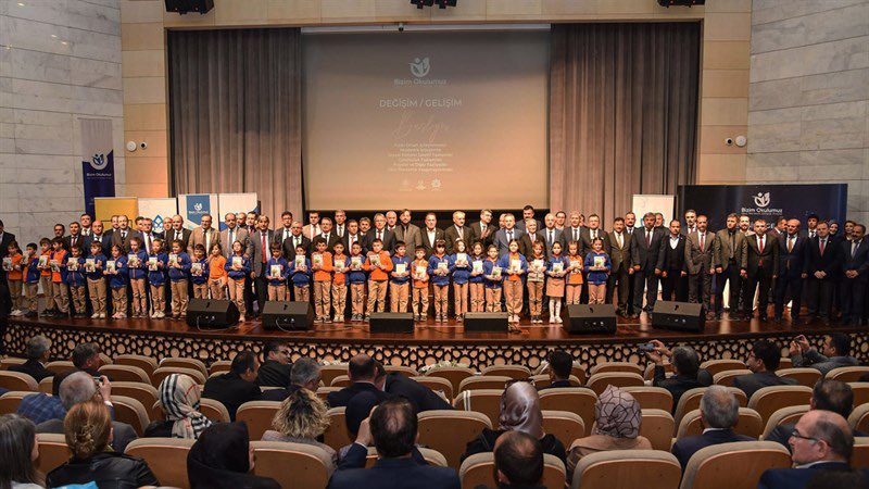 "Bizim Okulumuz" ve "Başarmaya Hazırım" Projelerinin Tanıtım Toplantısı Yapıldı 

konya.gov.tr/bizim-okulumuz…