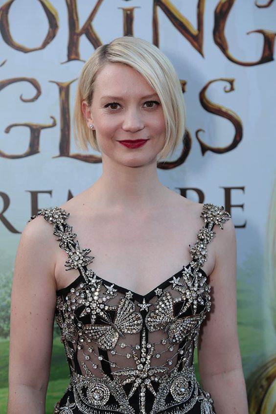 Happy birthday to Mia Wasikowska 