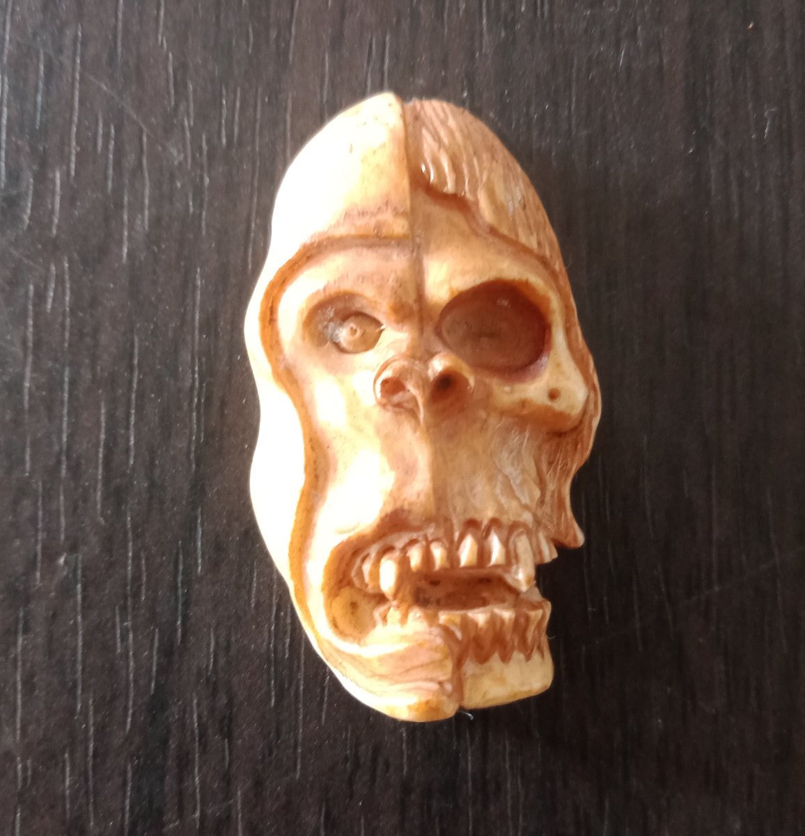jerogingsir's tweet image. Antique Skull Carving , Skull Bead,Cared Buffalo Bone,Jewelry Making,Silver Wrap,Necklace Pendant E148 etsy.me/3gsvnEe #white #bonehorn #silverwrap #buffalobone #carvedskull #skullbead #jewelry #antiqueskul