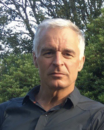 <a href="/BSGAR_UK/">BSGAR</a> is delighted to announce that <a href="/DrIanZealley/">Ian Zealley</a> will become our President Elect in February 2023. He will begin his 2-year term as BSGAR President in 2024. 
Ian is a GI &amp; IR Rad at Ninewells Hospital #NHSTayside, passionate about education &amp; research, esp in Crohn's disease