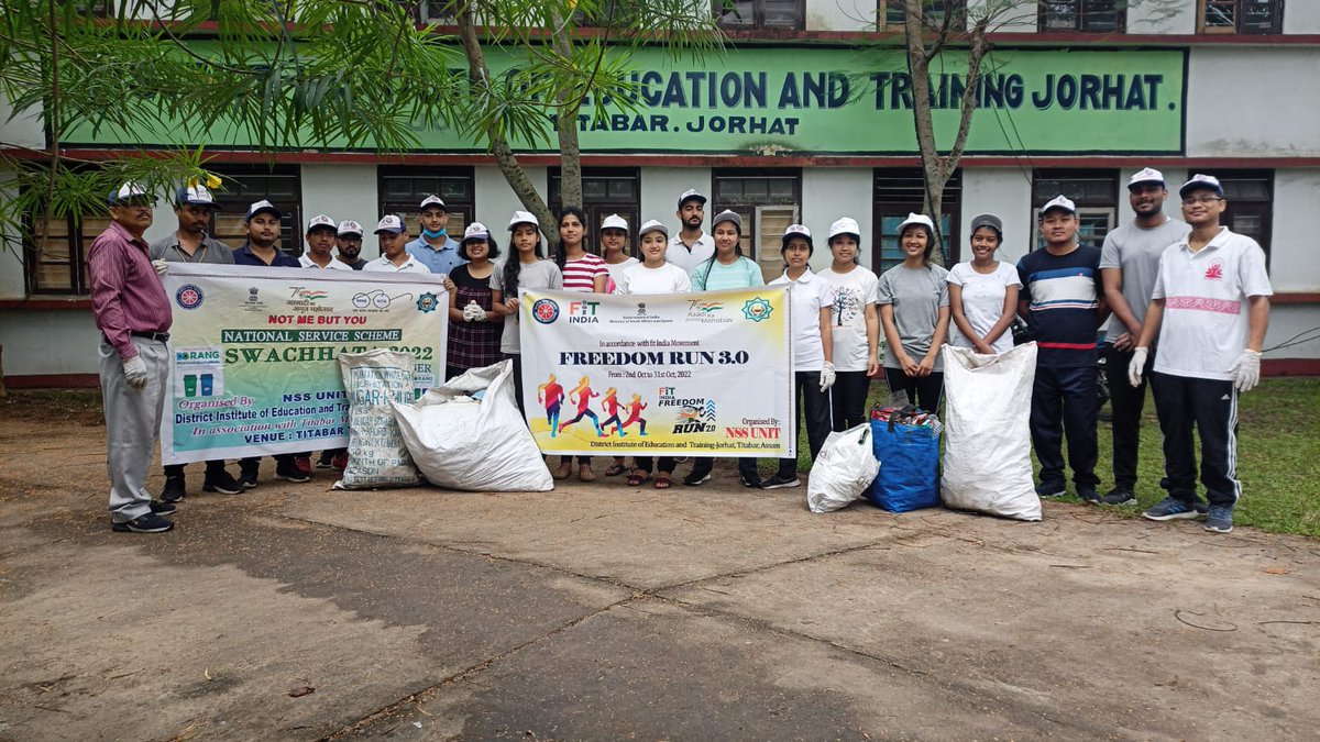 nss_rdguwahati's tweet photo. NSS volunteers of District Institute of Education &amp; Training (DIET) Jorhat, ASSAM conducted  #FitIndiaPloggingRun and collected 70 Kgs of plastics &amp; trash under #CleanIndia2 @_NSSIndia @YASMinistry  @ianuragthakur @NisithPramanik  @himantabiswa #SwachhBharat2022 @FitIndiaOff https://t.co/jvCUqgMAs3