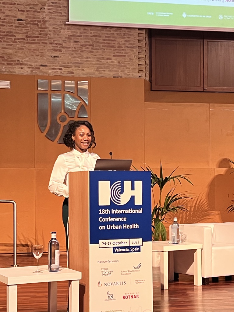ImpUrbanHealth's tweet photo. “The process of building health equity must be equitable”

Fantastic to hear @RowenaEstwick sharing our learning on health equity at @IS_UrbanHealth Conference this morning as part of the transforming urban environments for health panel #ICUH22 https://t.co/OxyxVmBtlo