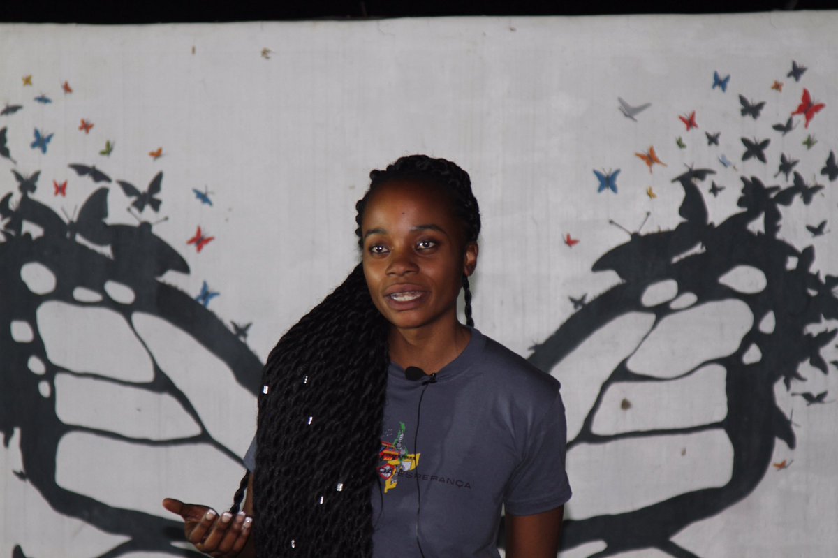 #TBT
Blantyre | #IDG2022
We commemorated the 10th anniversary of the International Day of the Girl with a #NYAKASIKANA introduction to Malawi - ARTSikana. Thanks to our partners <a href="/crtvedevelop/">Crtve Development</a> who joined the #CaravanOfHope on this day &amp; KwaHaraba for hosting us
#OurRightsOurFuture