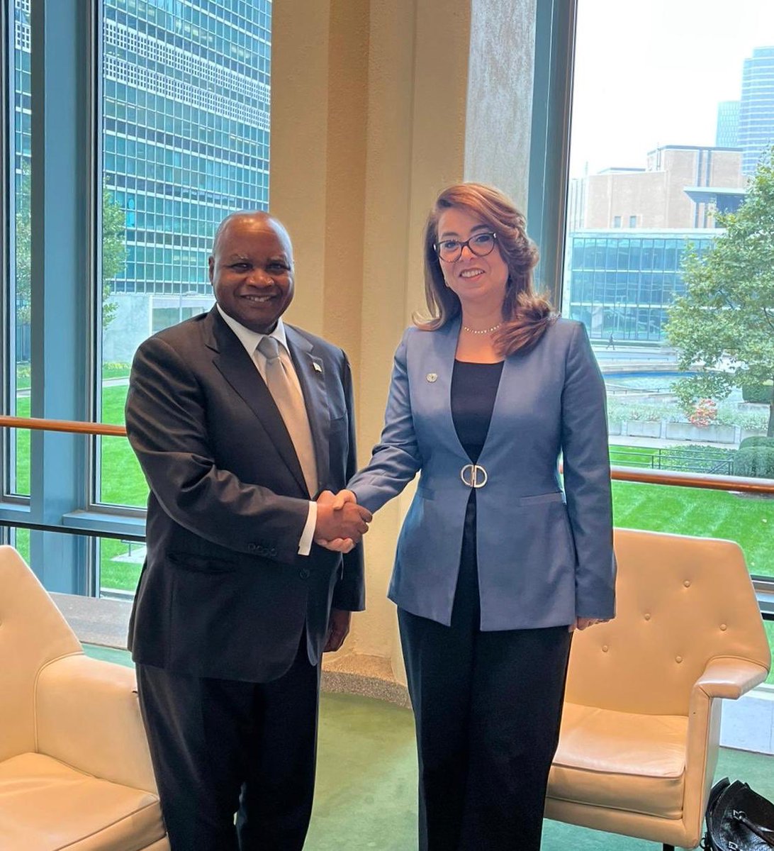 GhadaFathiWaly's tweet photo. Thank you Amb Comissario Afonso, PR of Mozambique 🇲🇿 in NY, for a very productive meeting &amp; congratulations on Mozambique’s election to the Security Council. I look forward to close cooperation between @UNODC &amp; Mozambique to continue implementing the Maputo Roadmap. https://t.co/HGZJvzkKIb