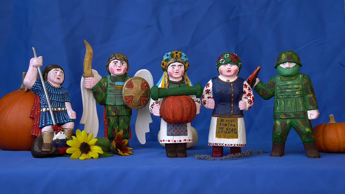 WeatheredWord's tweet image. @ArtSoulUkraine is having an auction to benefit our children’s programs, an art therapy stipend for students, and a special project to support the use of Ukrainian language in the Ukrainian Orthodox Church
 biddingowl.com/Auction/index.…