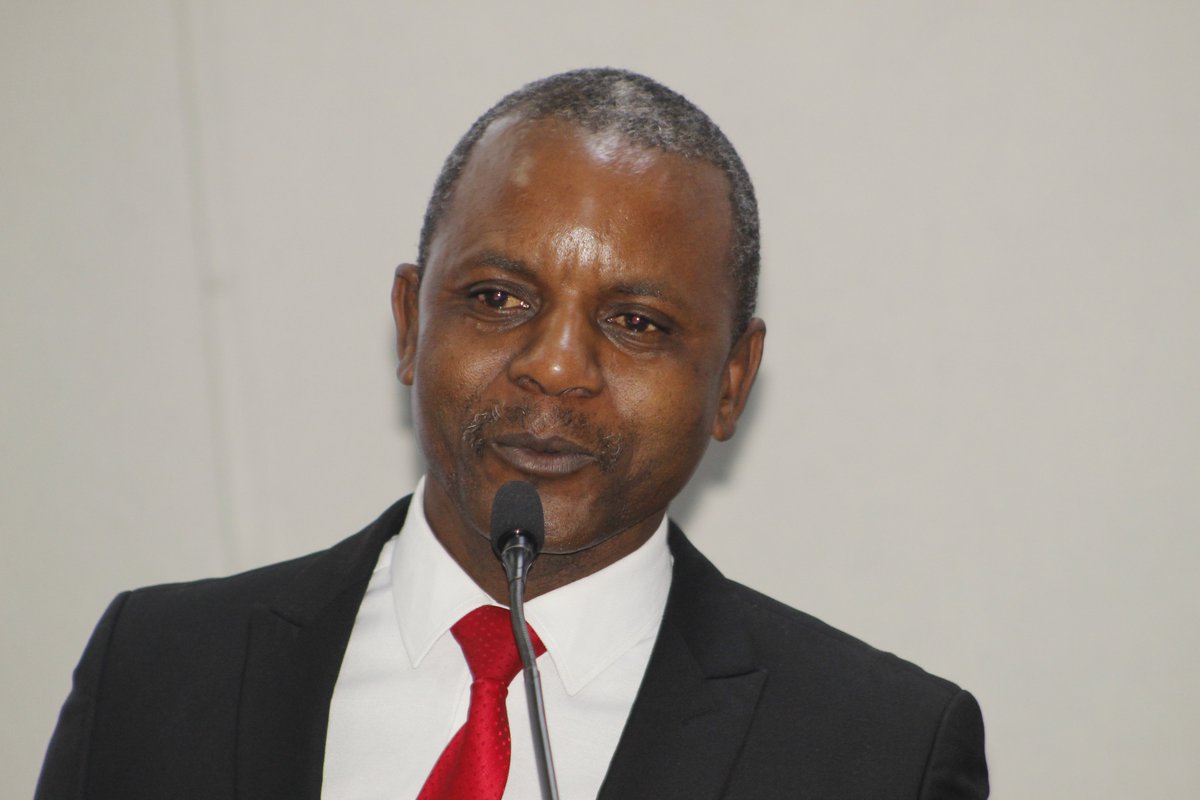 healthtimeszim's tweet photo. #HappeningNow #MSFScientificDay Dr M Dobbie the Chief Director Public Health in @MoHCCZim says @MSF has  introduced innovative projects and technologies that have helped in the management of HIV/AIDS and other disease
 @MSF_Zimbabwe
 @MSF_southafrica
 @MSF_SApress
 @WHO_Zimbabwe https://t.co/khMCKCkCqF