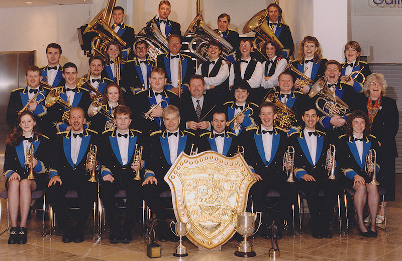 Earlier this year former #Marple Librarian Margaret Bradbury passed on an old cassette tape to Marple Local History Society. Made way back in 1996, it  features <a href="/TheMarpleBand/">The Marple Band</a> on Radio 2's Listen to the Band. With BBC permission you can listen again now!
marple.website/local-history/…