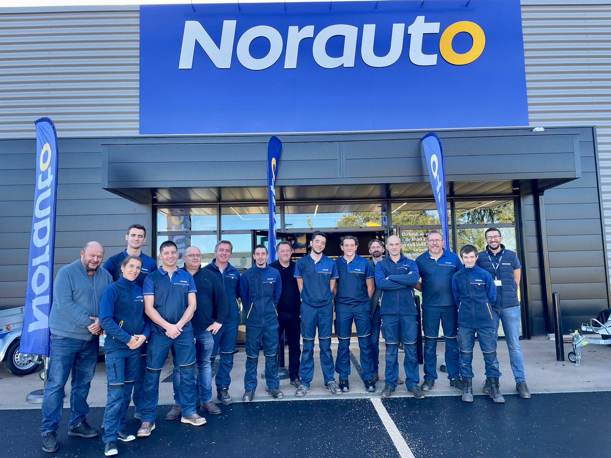 NorautoFr's tweet photo. Après Albi il y a une semaine, nous sommes ravis de vous partager une nouvelle ouverture : Norauto Ploermel. 🙂
Situé entre Rennes et Vannes, ce nouveau point de vente accueille ses premiers clients depuis 3 jours. 🚗🔧
Nous souhaitons une bonne route à Fabien son équipe 💙💛 https://t.co/BhWJ1GBWK3
