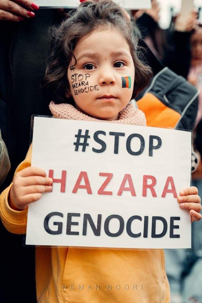 Sahil_has09's tweet photo. To the living consciences!
These kids need peace and safety, the have done no Crime to be killed.
Let them live 
#StopHazaraGenocide https://t.co/MNTnHJB0yO