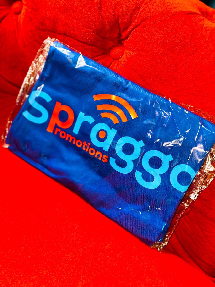 Spraggapromo's tweet photo. Guys Just a single retweet for my client might be on your Tl🙏. 

Spragga Tshirt At 35K 0777993343🙏🏿 #OpenMicFestivalUG https://t.co/2mToO10cYt