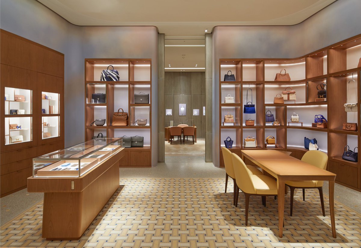cppluxury's tweet photo. Hermès opens new store in Pangyo, South Korea

https://t.co/fhe10IkPAE

#Hermes #HermesParis #Pangyo #SouthKorea #RDAI #newopening #luxuryfashion #fashion #luxury #luxuryaccessories #luxuryboutique #luxuryretail #luxurybusiness @Hermes_Paris https://t.co/1GiAmmCLAV