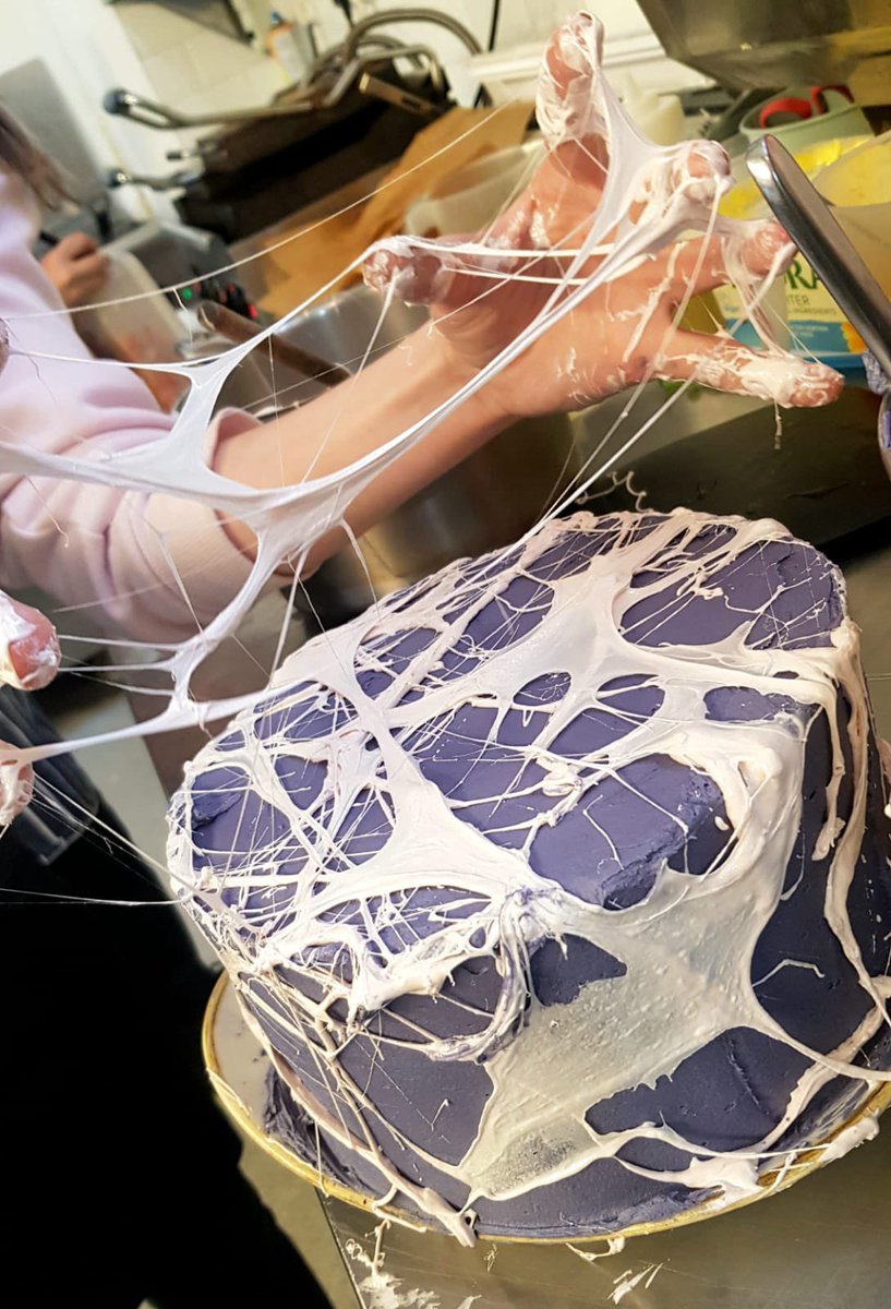 Bean & Brush tweet media