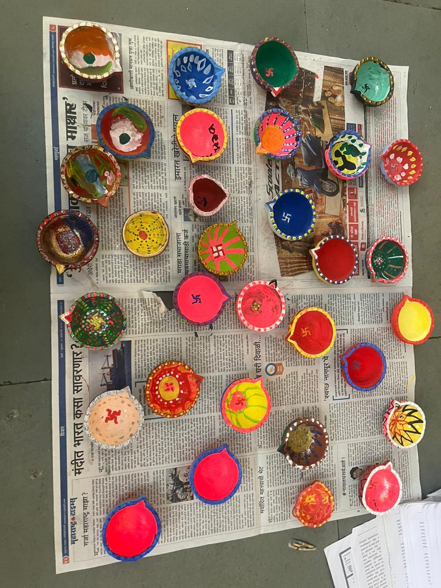 District Women and Child Development Office_Thane (@thane_dwcd) on Twitter photo Along with the #cleanliness drive #children of #CCI Vatsalya Balikaashram in <a href="/Thane_DWCD/">District Women and Child Development Office_Thane</a> were engaged in diya painting activity for #Diwali under #SpecialCampaign2.0 created by DARPG #Swachhata <a href="/PMOIndia/">PMO India</a> <a href="/DrJitendraSingh/">Dr Jitendra Singh</a> <a href="/DARPG_GOI/">DARPG ЁЯЗоЁЯЗ│</a> #SwachhBharatDiwas2022 <a href="/IdzesKundan/">Idzes Kundan</a> <a href="/vimshine/">R.Vimala IAS</a> Along with the #cleanliness drive #children of #CCI Vatsalya Balikaashram in <a href="/Thane_DWCD/">District Women and Child Development Office_Thane</a> were engaged in diya painting activity for #Diwali under #SpecialCampaign2.0 created by DARPG #Swachhata <a href="/PMOIndia/">PMO India</a> <a href="/DrJitendraSingh/">Dr Jitendra Singh</a> <a href="/DARPG_GOI/">DARPG ЁЯЗоЁЯЗ│</a> #SwachhBharatDiwas2022 <a href="/IdzesKundan/">Idzes Kundan</a> <a href="/vimshine/">R.Vimala IAS</a>