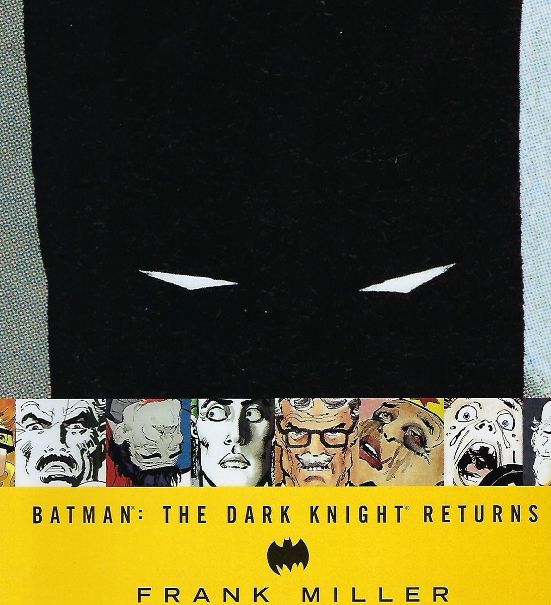 Comickritik1's tweet photo. Batman ist alt geworden! Die Jahre der Verbechensbekämpfung, die Kämpfe und Verletzungen haben ihn müde gemacht, doch Ruhestand kommt nicht in Frage. Er sucht ein letztes Mal den Kampf!

#comics #comickritik #review #kritik #batman #dc #joker #frankmiller #thedarkknightreturns https://t.co/2RE18d1ZV7