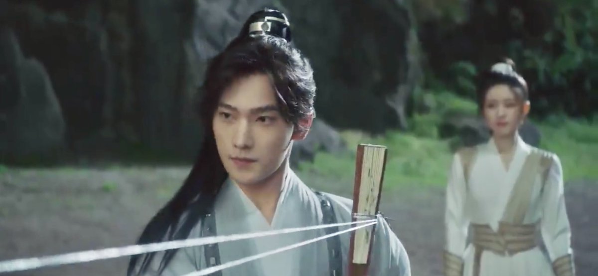 QtizenOnline's tweet photo. LOOK WHAT I CAN DO WITH MY FAN!!! Yang Yang stars as the mysterious hero Hei Fengxi in Who Rules the World, airing on Netflix. https://t.co/4tgo9lxiHq…

#qtizen #qtizenonline #whorulestheworld #netflix #ZhaoLusi #yangyang #martialarts #wuxia #Xianxia https://t.co/sk5dsdllrd
