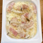 パックごはんを使って手軽に一品料理!カルボナーラ風の味付けが楽しめるかも？!