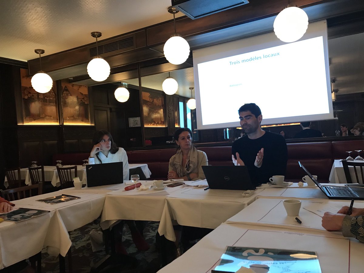 SebastienChabas's tweet photo. «Cette étude @IDHEAL2 pour une géographie de la politique du #logement définit une nouvelle typologie de territoires. Se distinguent les bâtisseurs,modérés en retrait. Cela donne une image de la production résidentielle répartie entre 1261 #EPCI» @csabbah JC #Driant https://t.co/Egaox0WEDk