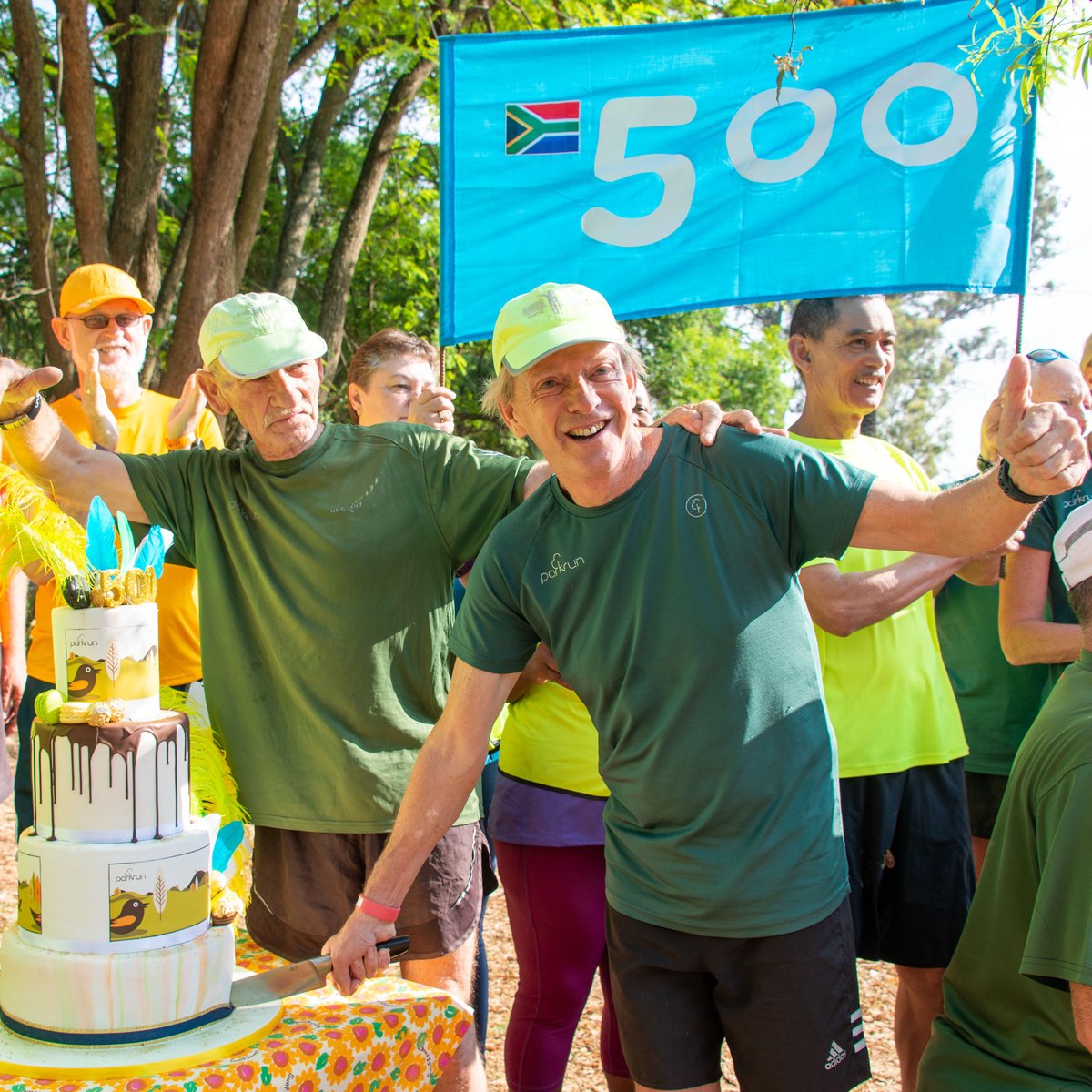 Unfortunately Delta parkrun's Facebook page isn't up at the moment. Please visit our flickr group flickr.com/groups/delta-p… to see the pics of our awesome 500th event on 22 Oct 
#loveparkrun <a href="/parkrunSA/">parkrun South Africa</a>