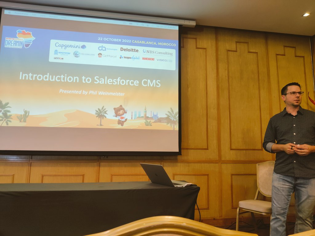 It was pleasure to meet @PhilWeinmeister ! Thank you for this amazing presentation about #salesforceCMS
