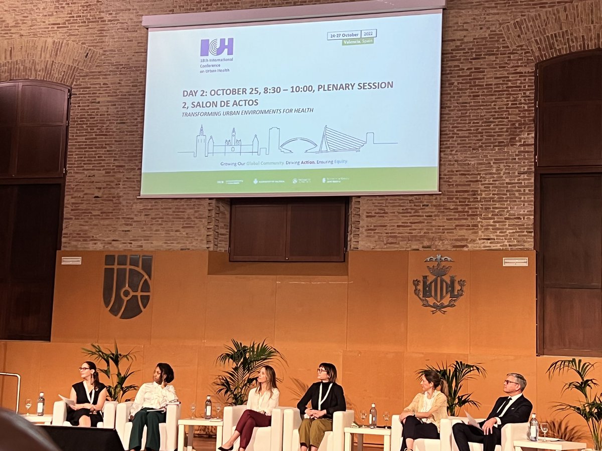 Shree (@shreeshree) on Twitter photo Great conversation and #urbanhealth examples from around the world this morning at #ICUH22 with our very own <a href="/RowenaEstwick/">Rowena Estwick</a> and excellent chairing bh <a href="/gsebag/">Giselle Sebag</a> <a href="/IS_UrbanHealth/">ISUH</a> <a href="/ImpUrbanHealth/">Impact on Urban Health</a> Great conversation and #urbanhealth examples from around the world this morning at #ICUH22 with our very own <a href="/RowenaEstwick/">Rowena Estwick</a> and excellent chairing bh <a href="/gsebag/">Giselle Sebag</a> <a href="/IS_UrbanHealth/">ISUH</a> <a href="/ImpUrbanHealth/">Impact on Urban Health</a>