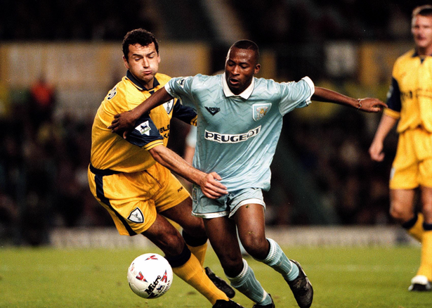 skybluesarchive's tweet photo. On this day 1995 Sky Blues were 2-0 down at half time against Spurs in a League Cup tie at Highfield Road, but goals from Peter Ndlovu, @bussty67 &amp; @JohnSalako put City through. @ccfpa https://t.co/D34warBtmp https://t.co/nN4TihKSaI