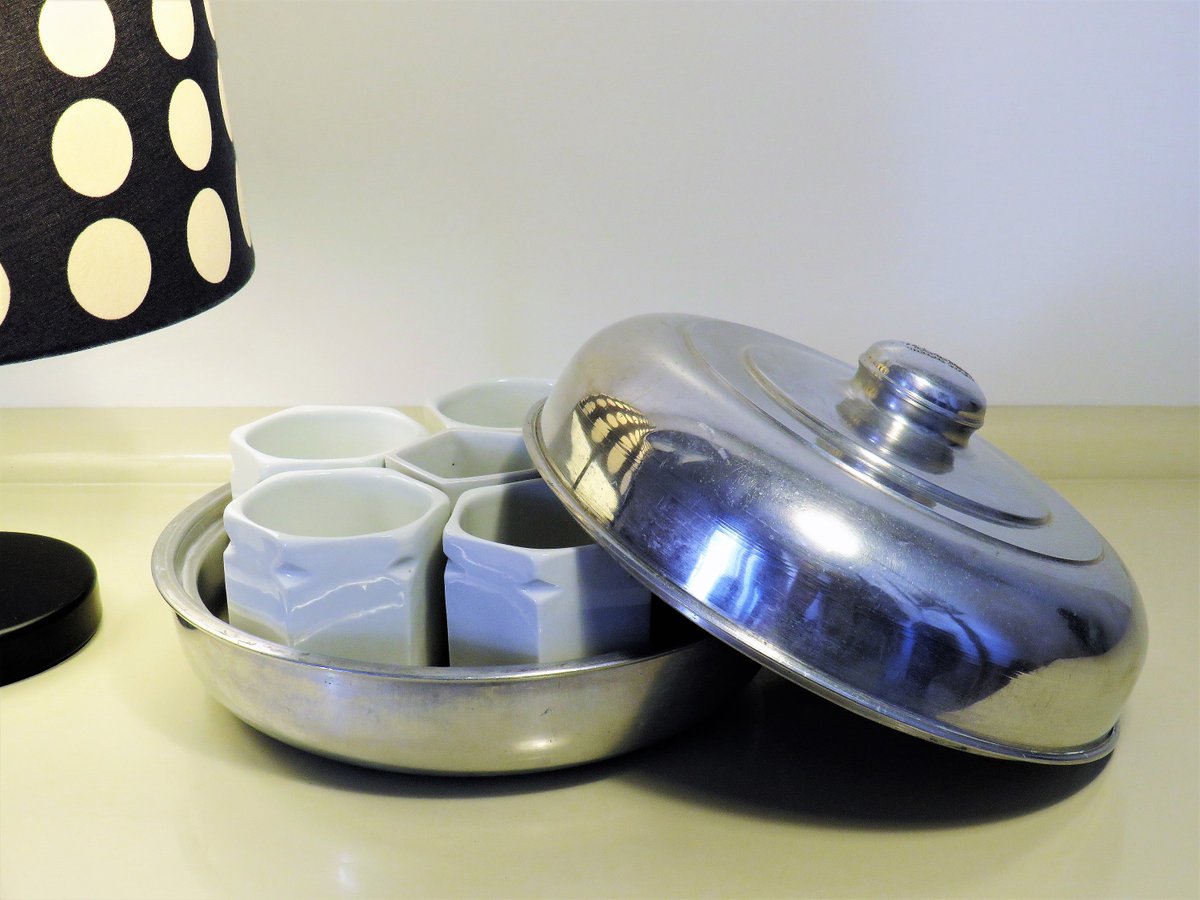 MaLanterne's tweet photo. Vintage French YALACTA Yogurt Maker with 6 Original Hexagonal Porcelain Yoghurt Pots, Farmhouse Decor Restaurant Recipes, Made in France 50s https://t.co/kmK8igGYnM ##QueenElizabethII #FREESHIPPING #Vintage #Retro #Backtoschool #Antiques #Gifts #CraftSuppliesTools https://t.co/tOogGyxHIp