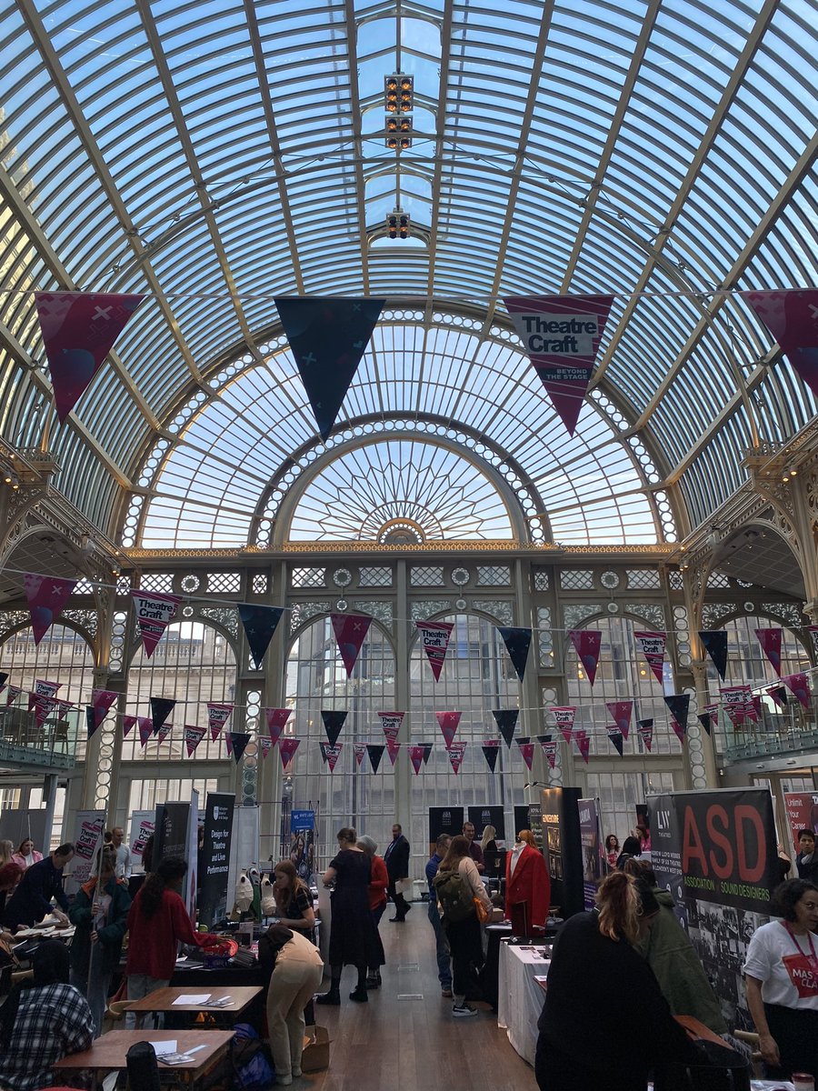 Setting up for TheatreCraft 2022 at the Royal Opera House. 

If you’re in central London today pop by and say hello 

 🙂 #TheatreCraft22