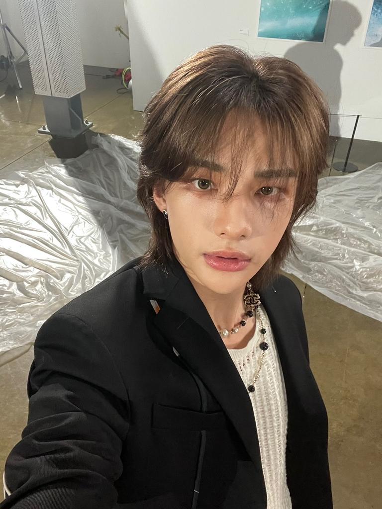 hyunjinpost's tweet photo. 💭 update https://t.co/OiFcwGhcAi