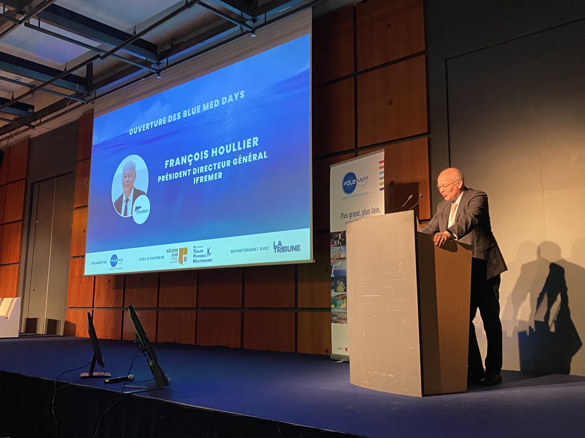 PoleMerMed's tweet photo. 📣@LmoserMoser Président @PoleMerMed ouvre l'édition 2022 des #BlueMedDays aux côtés de Didier LALLEMENT @SGMer, @FHoullier @Ifremer_fr &amp; @HerveStassinos @metropoleTPM 💡Une édition consacrée à l'innovation au service de la décarbonation des activités en mer &amp; de la souveraineté https://t.co/0MJTEnShkc