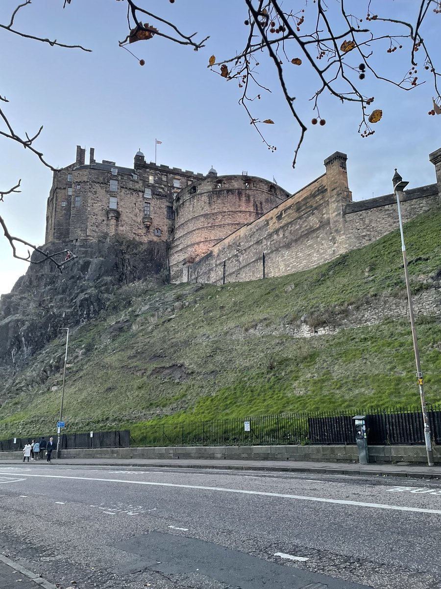 LucyWestley's tweet image. In my favourite place - recharging my batteries #Edingburgh #timeforabreak