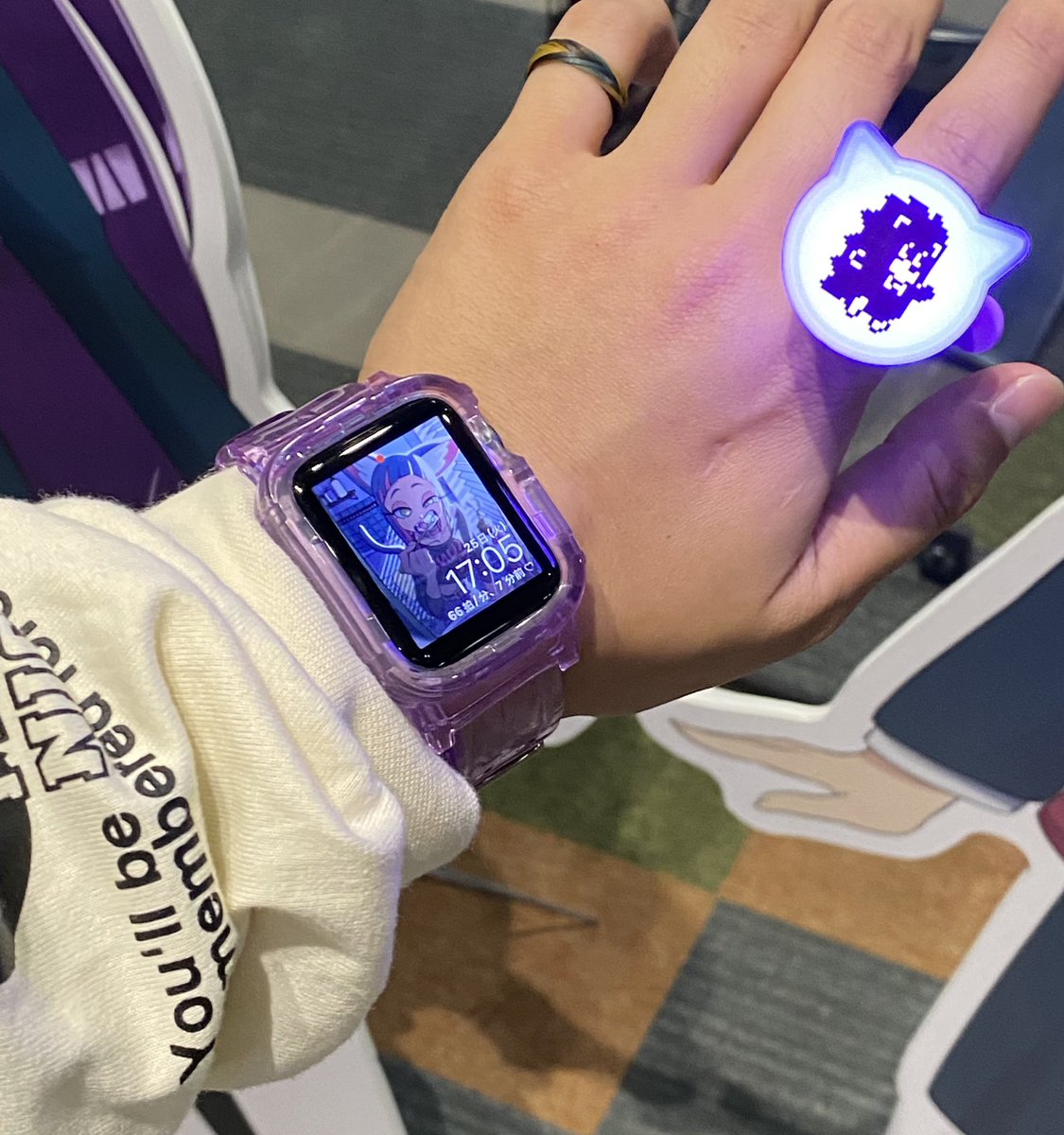 _ToToT_'s tweet photo. 漢土本とずとまよLIVEきたぁー👾👾👾👾今日はApplewatchもずとまよ仕様に〜💾🔧
楽しみます！！

#ずっと真夜中でいいのに 
#GAMECENTERTOUR
#テクノプア https://t.co/nhmUOrrkca
